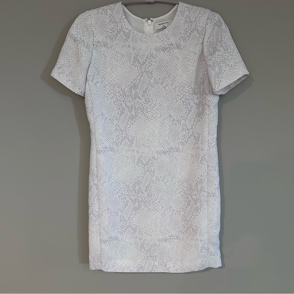 Aritzia Babaton Patricio Mini Dress Snake Print Shift Mini Dress Women’s…